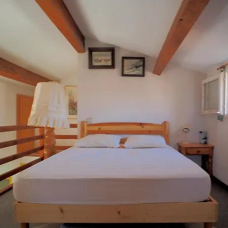 Oasis Village Naturiste דירה