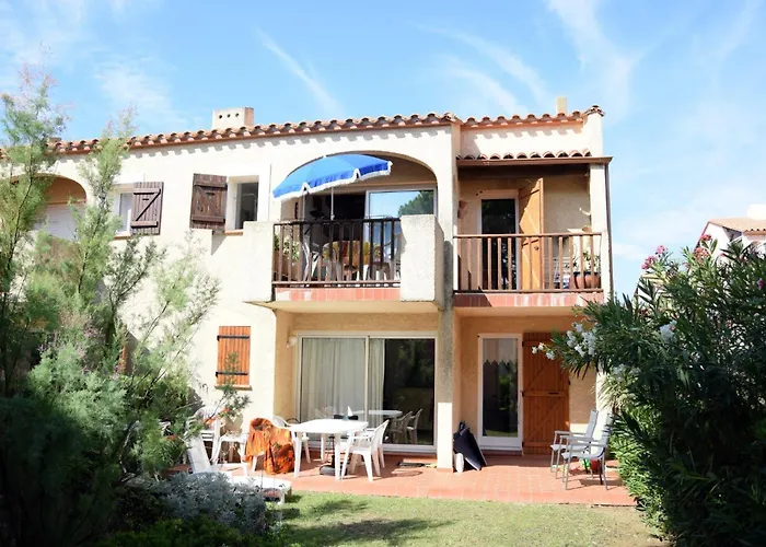 Oasis Village Naturiste * Лёкат